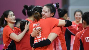 斯玛特谈詹姆斯复出：他球商极高，所有人因为他在场受益匪浅